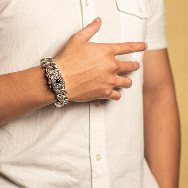 PADI KAPAS CLASSIC Chain Large Bracelet with Black Onyx Round Stone (040 BSKS-L)