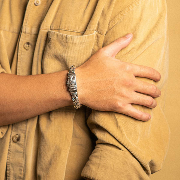 ANYAMAN Chain Medium Bracelet (166 BSKS-M)